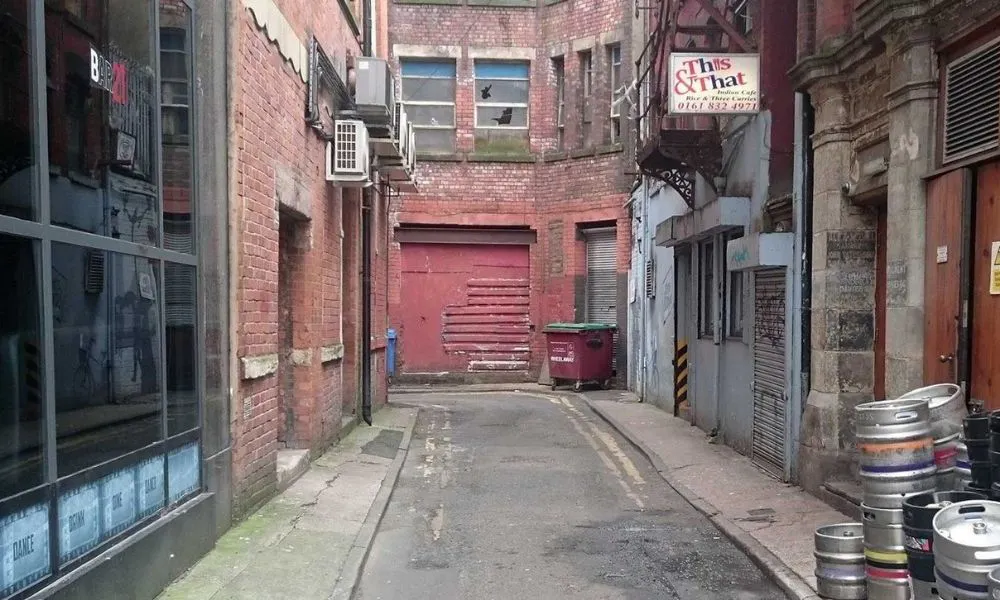 alleyway outside this and that cafe in manchester