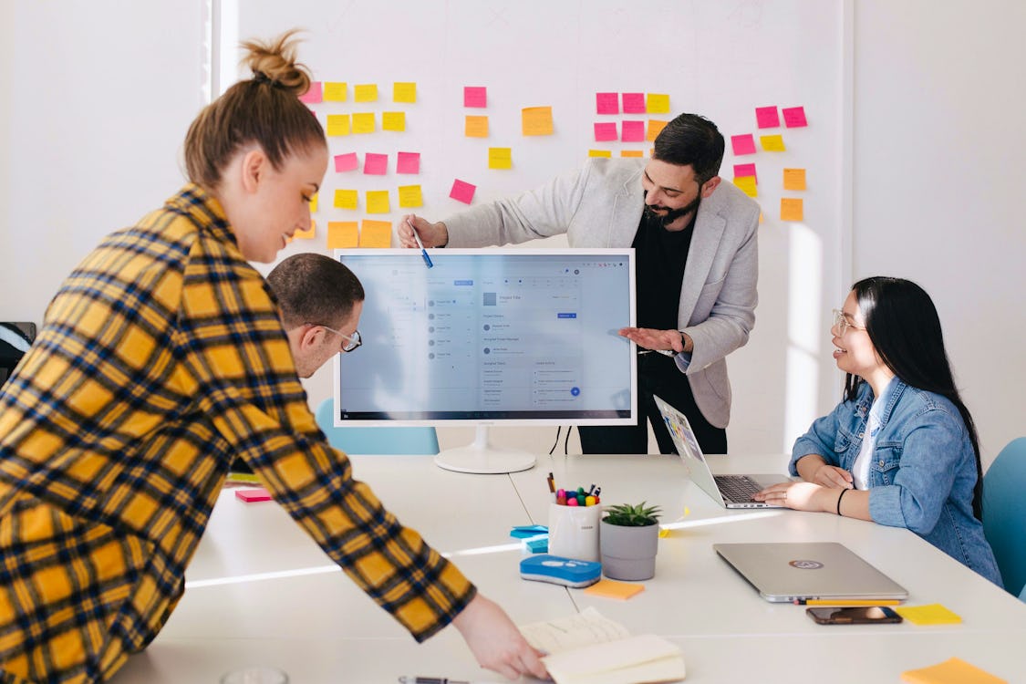 Your meeting checklist: 10 tips for preparing for (and nailing) an important work meeting