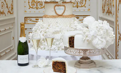 Searcys celebrates anniversary with one-of-a-kind royal wedding cake