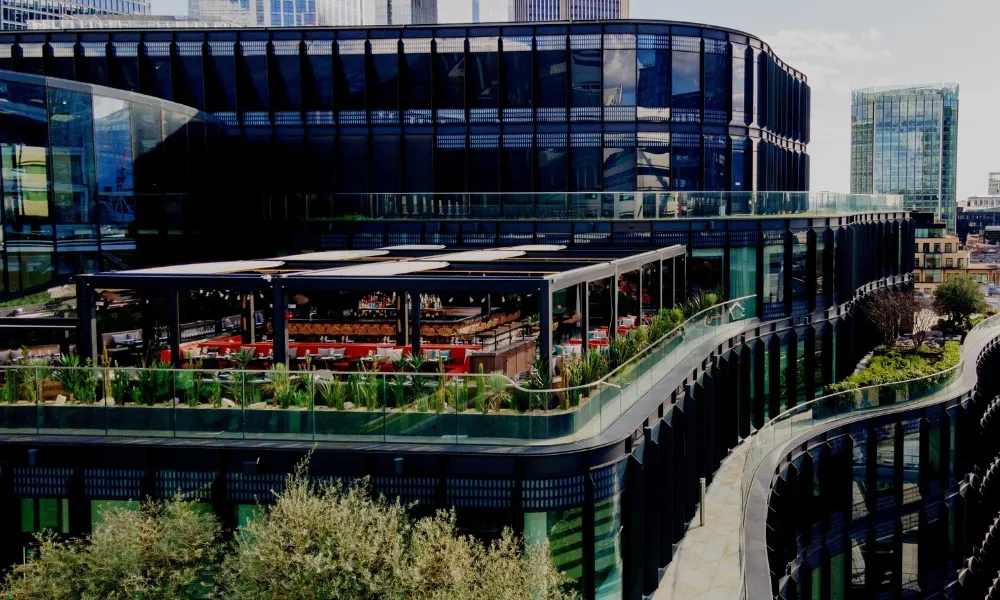 Large rooftop space with retractable roof