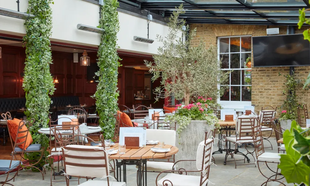 pub beer garden private dining area outside