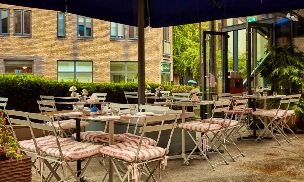 Private outdoor dining sale