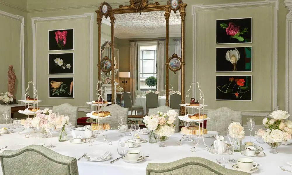 Afternoon tea at Brown's Hotel
