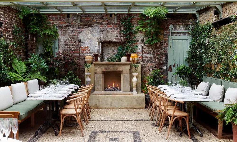 the outdoor terrace at Luca