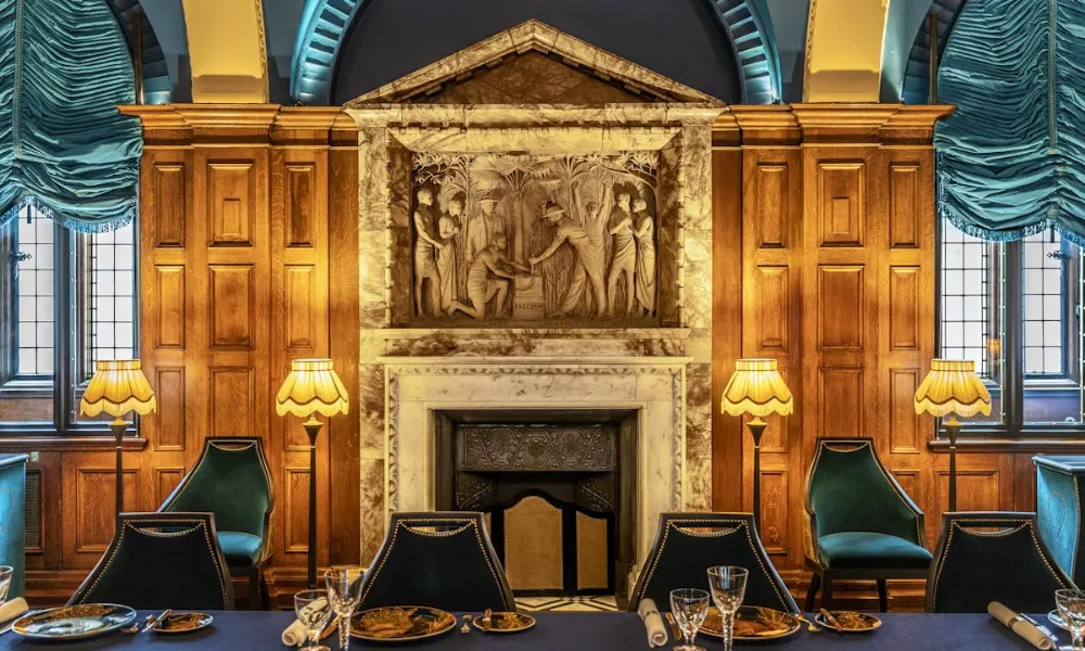 the lavish private dining room at L'oscar