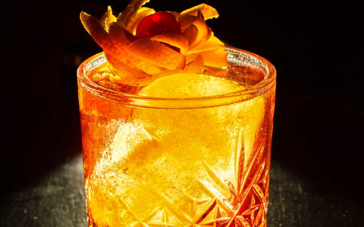 What actually is a Negroni Sbagliato? Here’s how to make one