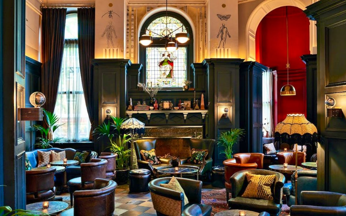 Best cocktail bars London: 32 spots to drink super stylish sips