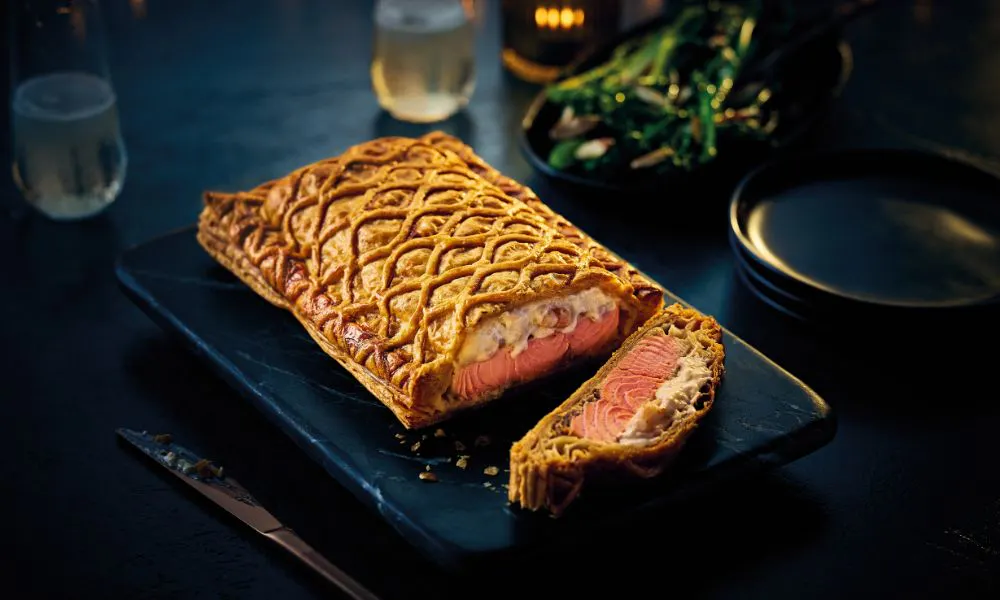Salmon wellington