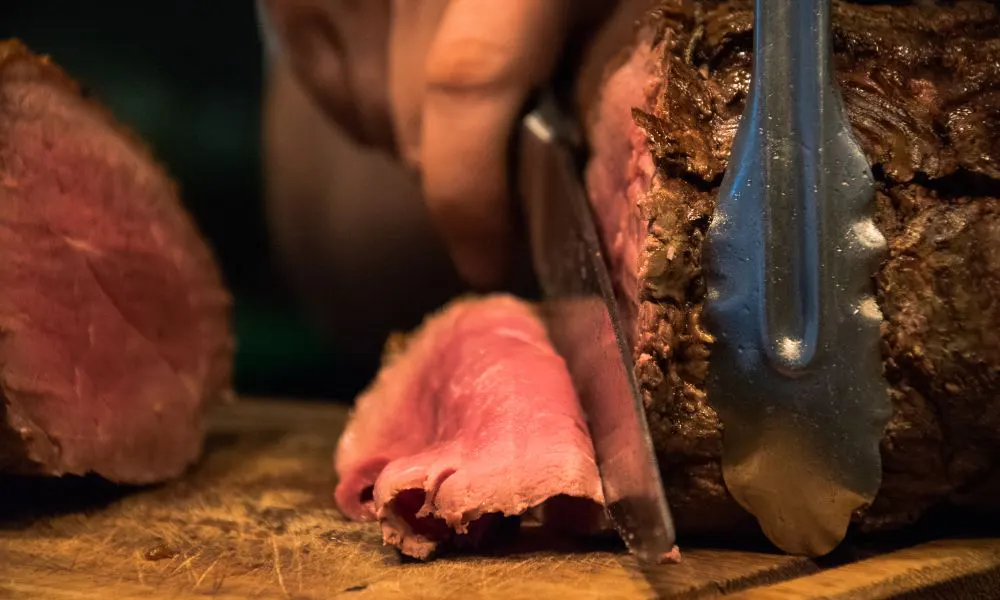 Sliced roast beef at TNQ Manchester