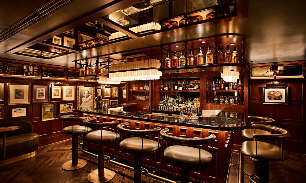 the bar at the aubrey