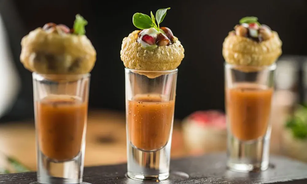 pani puri at bandook