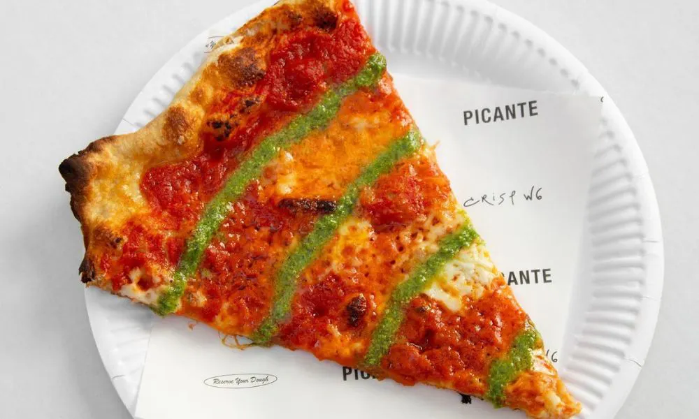 Pizza slice
