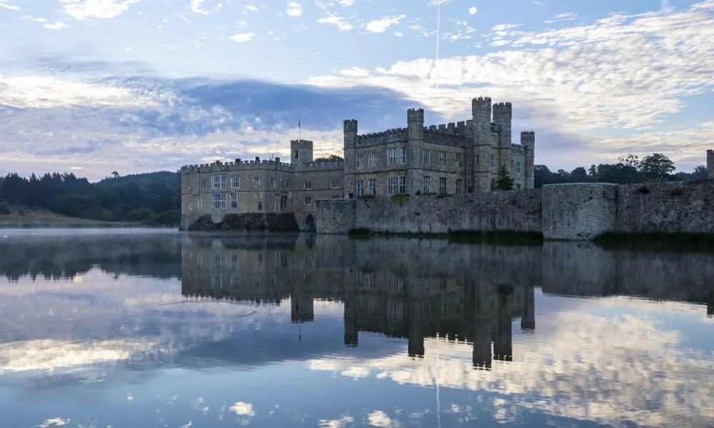 the exterior of Leeds Castle
