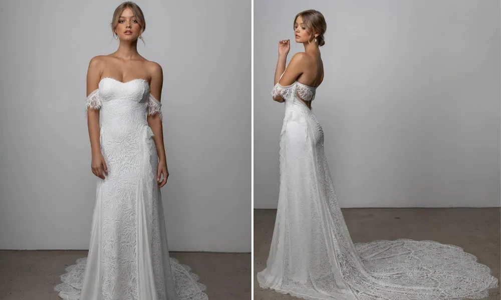 Off-shoulder white wedding tress with lace trail