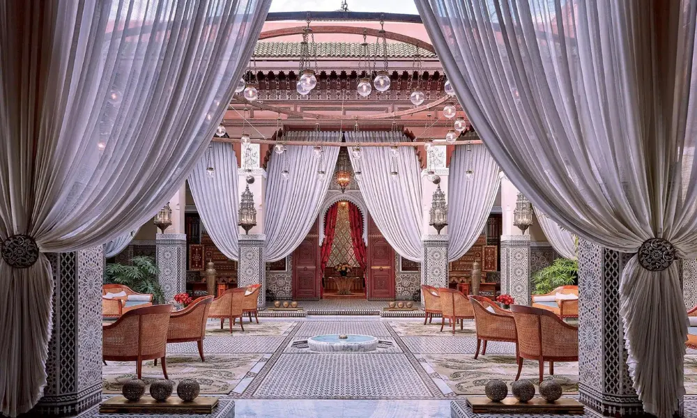 courtyard at the royal mansour