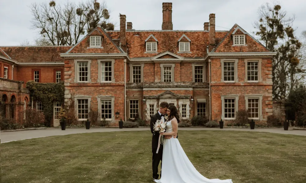 Outdoor weddings at Lainstone House