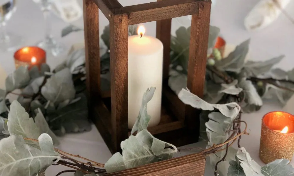 Lantern table decor
