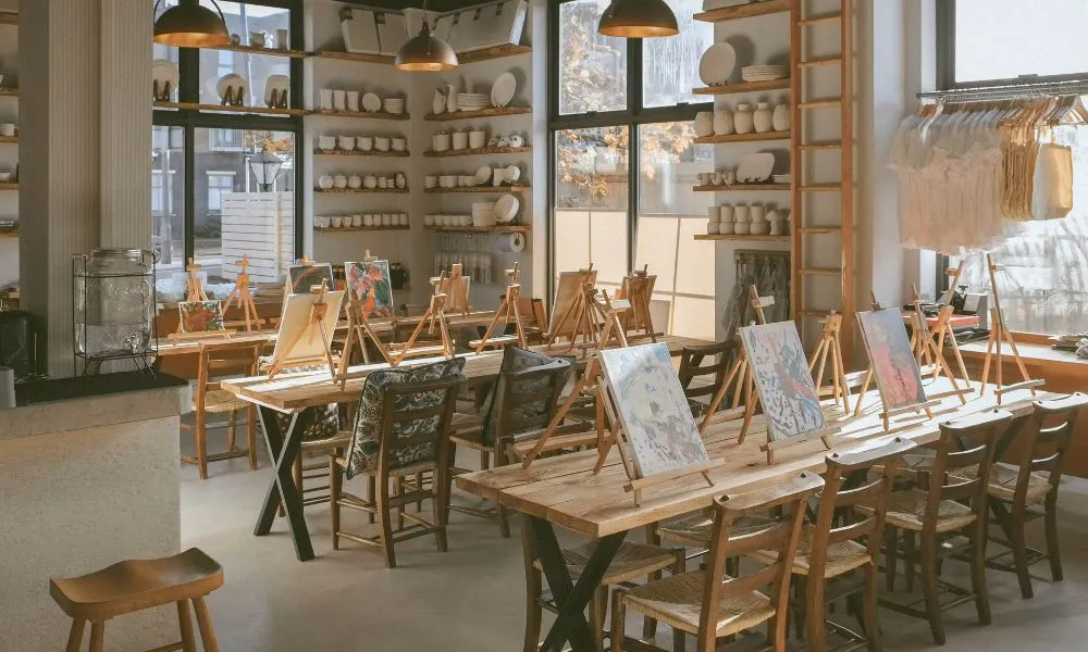 Paint and sip classes at The Purple Owl
