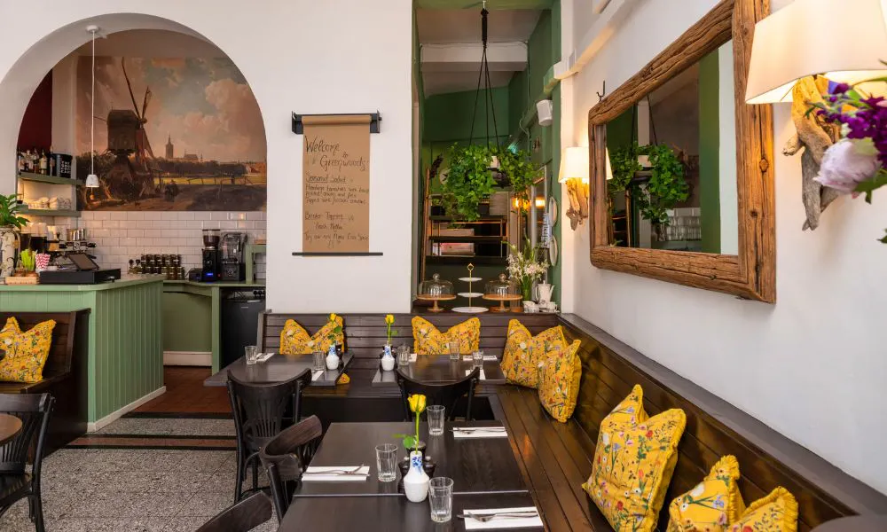 cosy, cafe-style interiors 