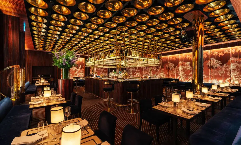 striking restaurant interiors at Isabel in Mayfair