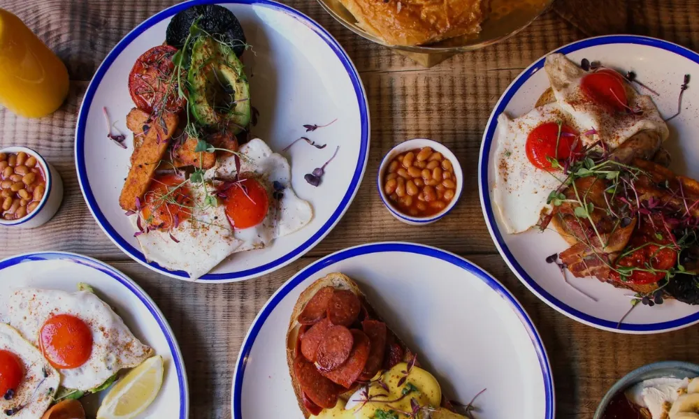 fried egg breakfasts at oxford brunch club