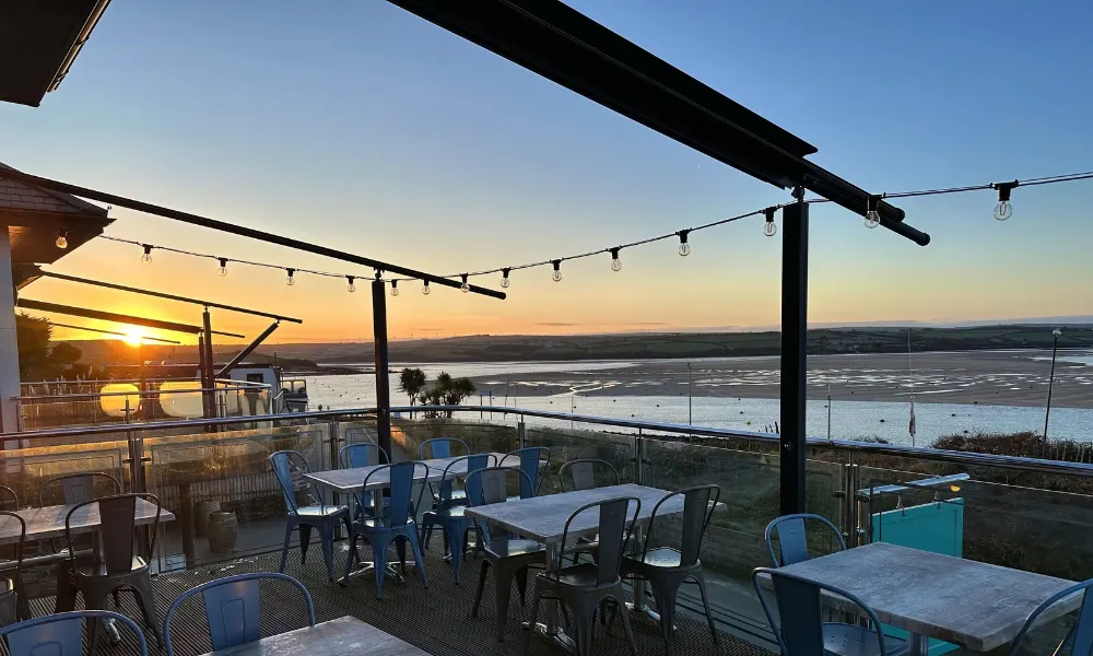 restaurant wedding venue at sunset