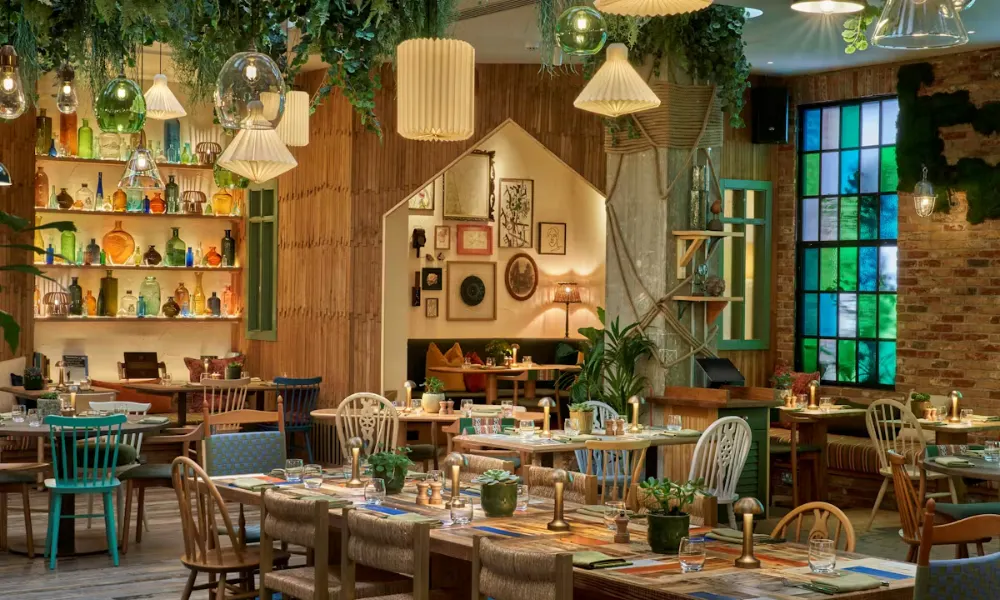 pip treehouse dining room