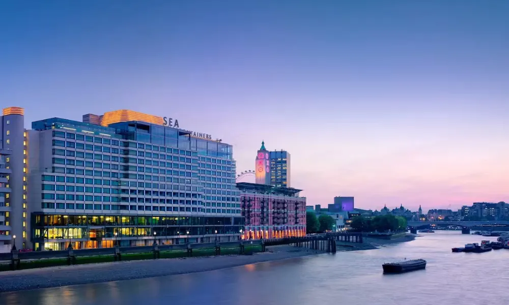 sea containers and the thames