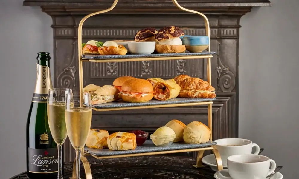 afternoon tea shelf with french bread rolls