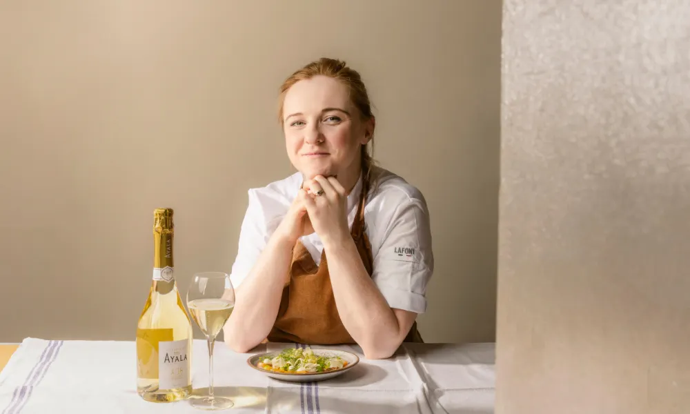 amber francis with Champagne