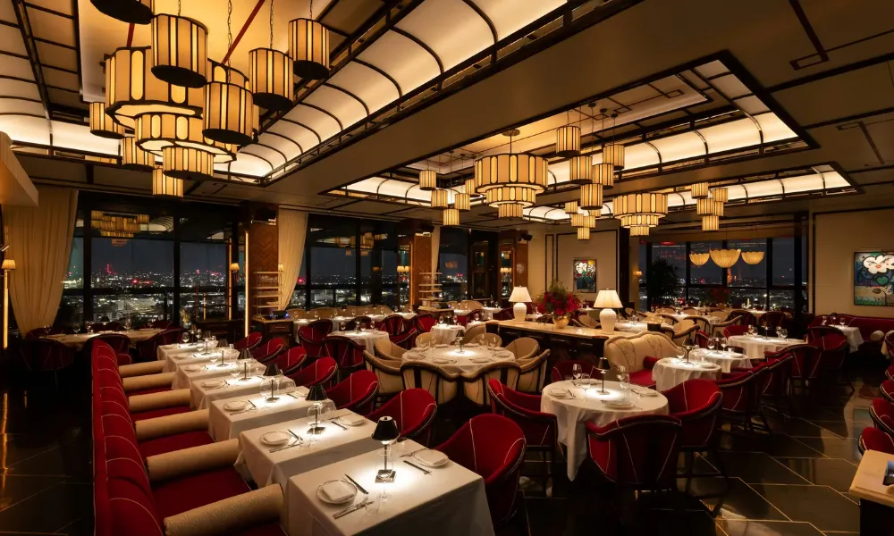 Art deco restaurant with hyde park views