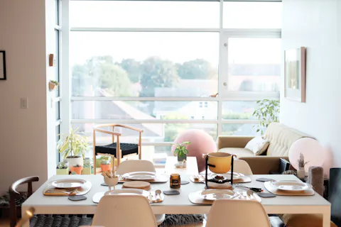 Why booking an off-site space for your next internal meeting could be the best decision you make this year