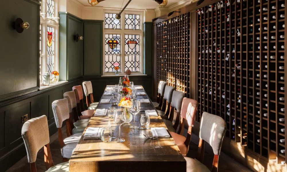 clarette wine room
