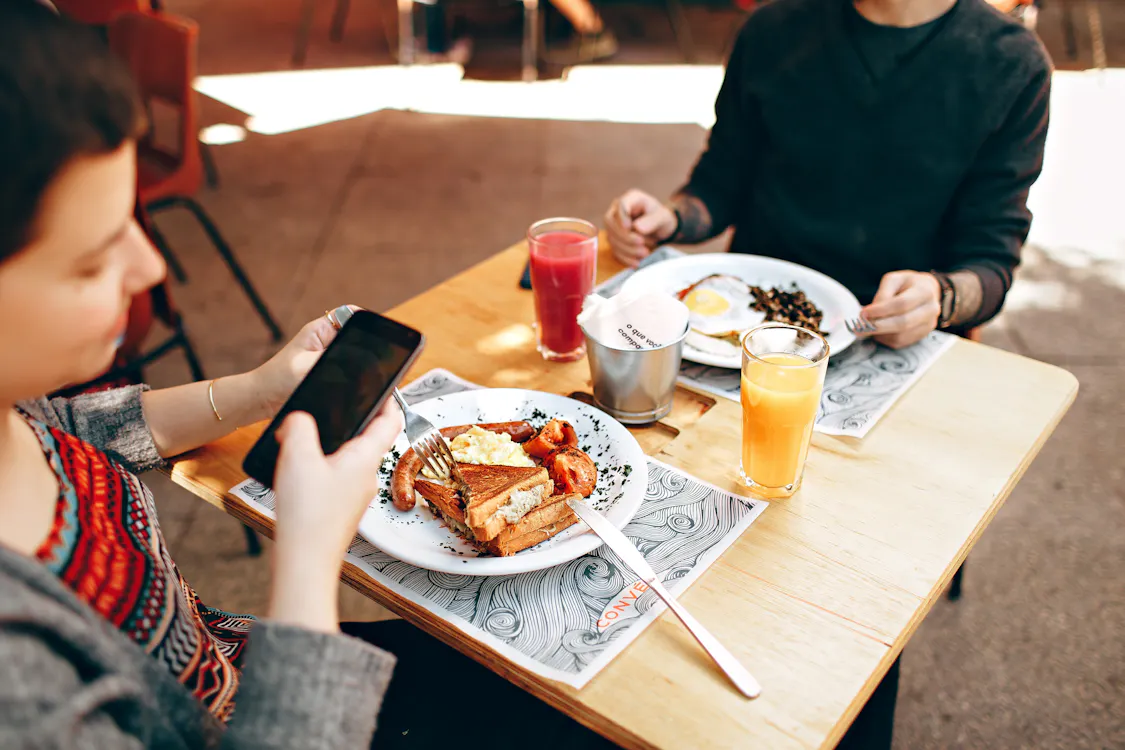 You can now see a restaurant’s most popular dish on Google Maps