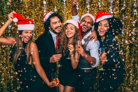 How to plan the office Christmas party
