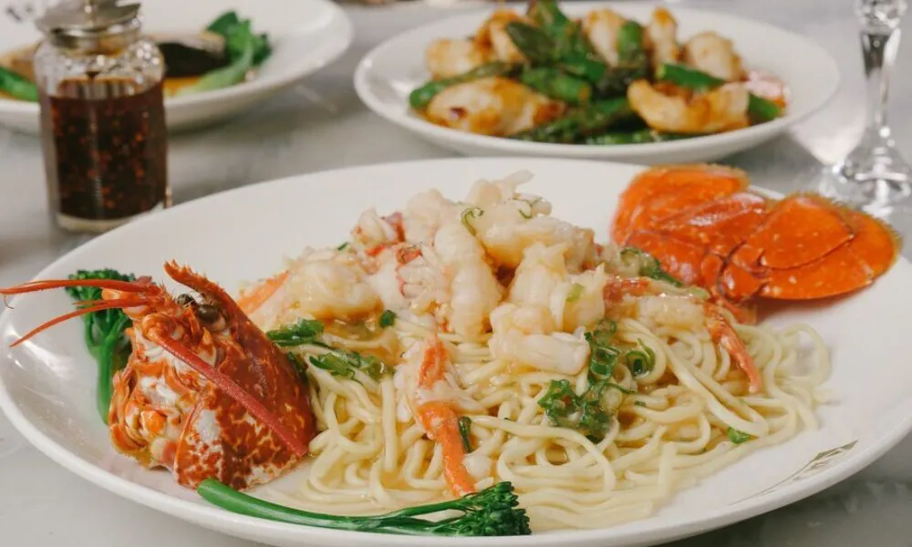 Lobster noodles