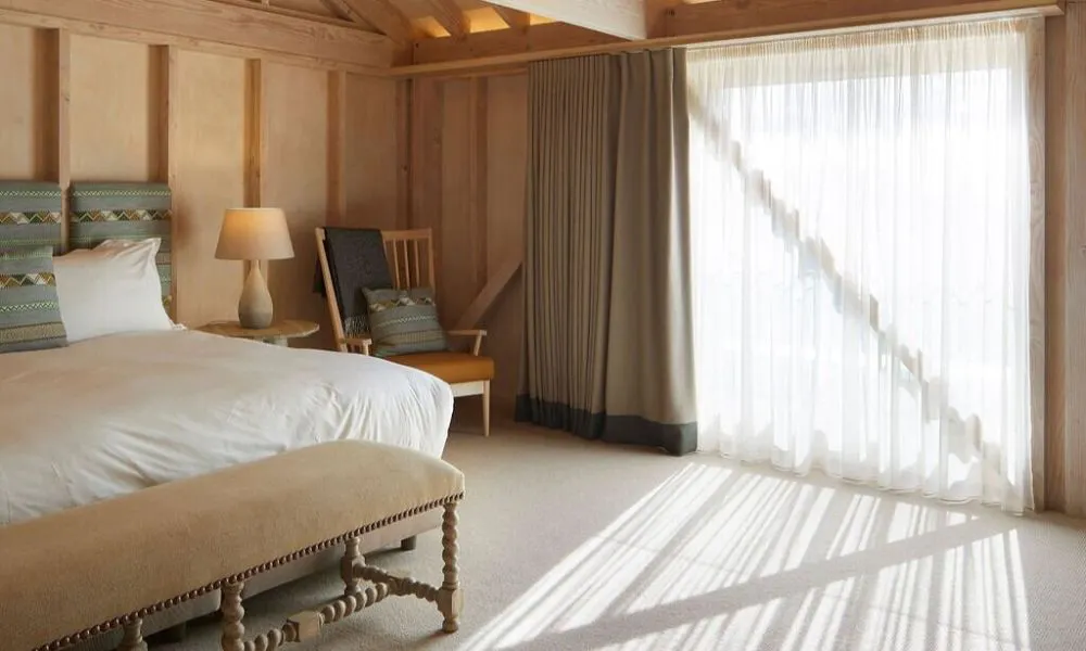 bright open rooms at alice hawthorn inn