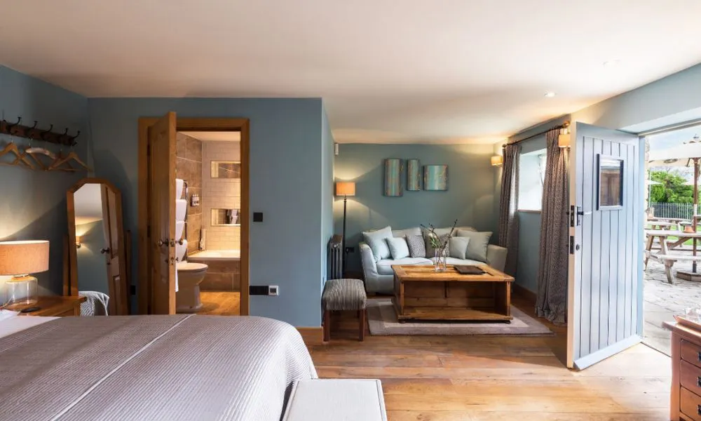 the royal oak bedrooms