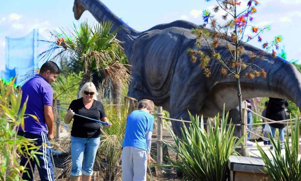 crazy golf with dinosaurs
