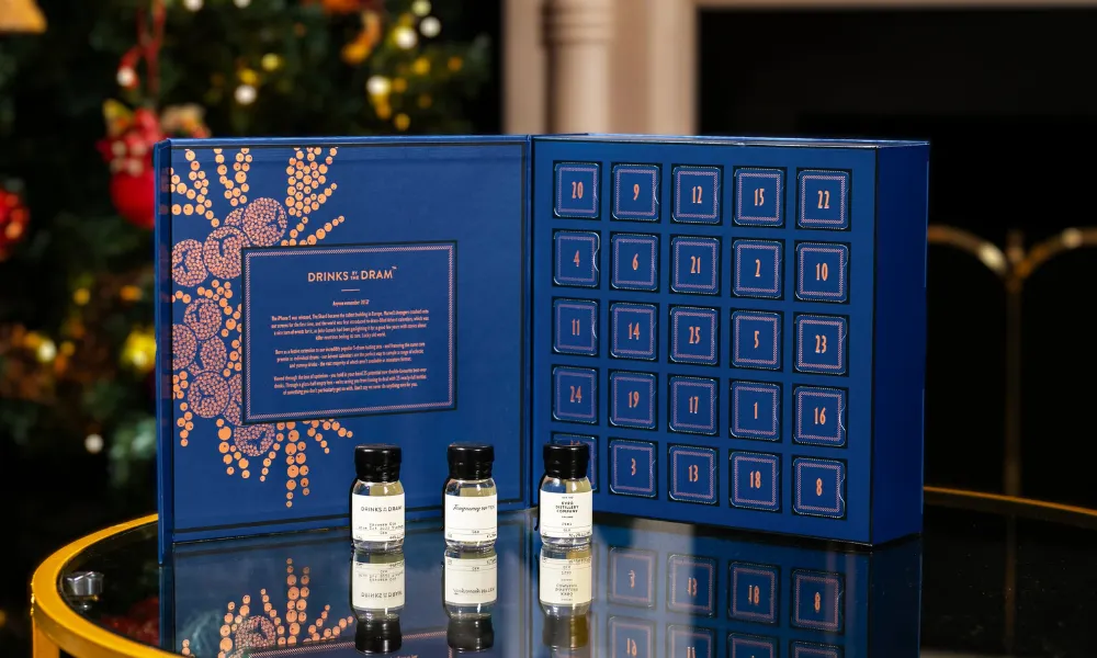 drinks by the dram premium gin calendar
