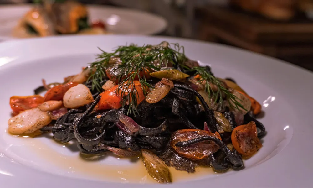 sicilian pasta dishes at luce e limoni