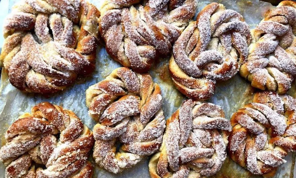 Sugar dusted pastries