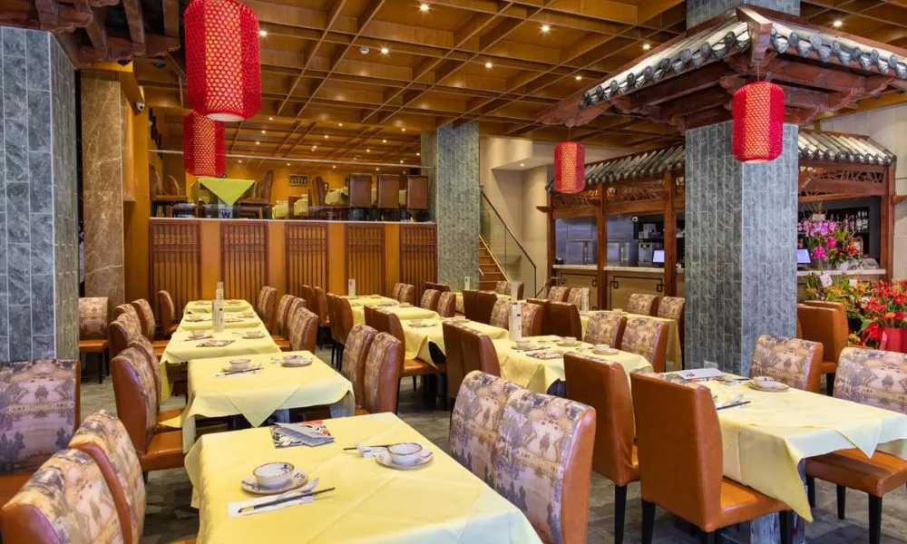 The restaurant at JinLi, complete with Chinese lanterns