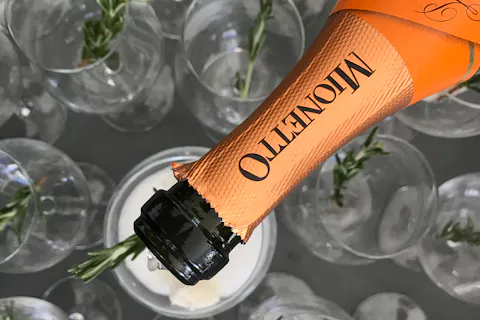 Add some sparkle this Christmas with Mionetto Prosecco
