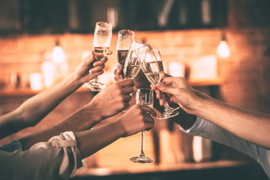 Tanner & Co offering £100 complimentary bar tab with your Christmas dinner