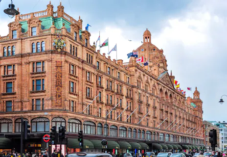 Harrods denies rumours of new luxury hotel having direct access to the department store