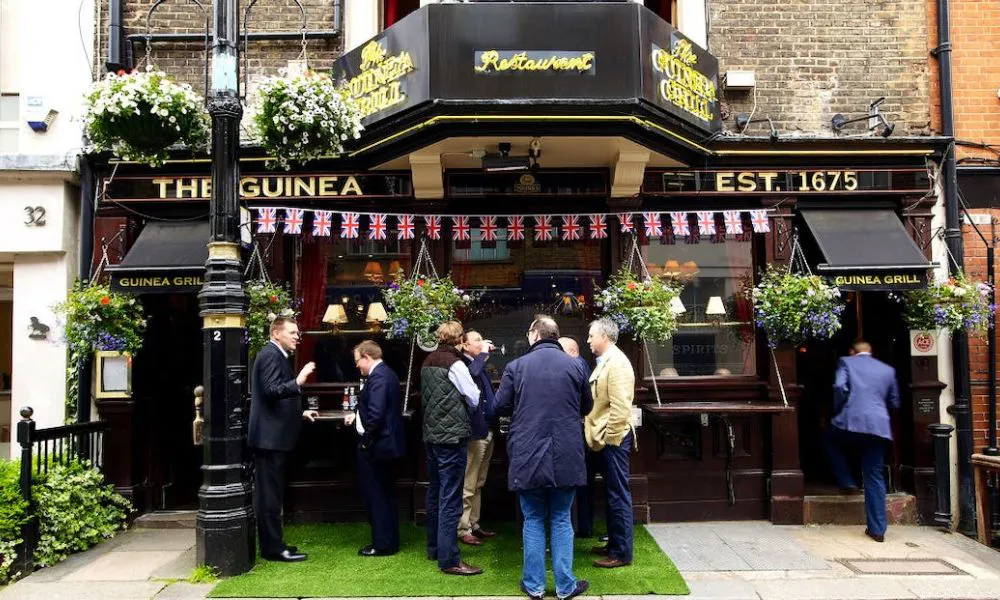 outside the guinea grill