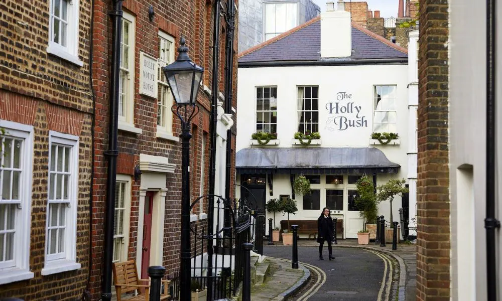 the holly bush in hampstead
