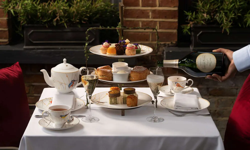 11 cadogan gardens afternoon tea