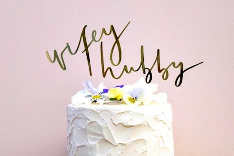 Wedding cake toppers: 25 Unique designs to transform your wedding cake